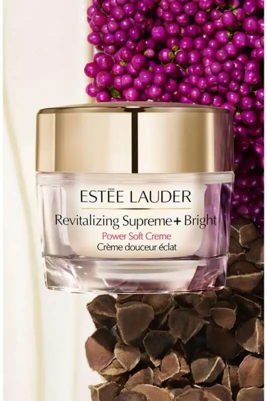 Estée Lauder Revitalizing Supreme Parlak Cilt Kremi 50 ml - Parlak ve Genç Görünümlü Cilt İçin Nemlendirici Bakım - 2