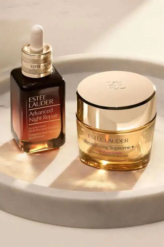 Estee Lauder Revitalizing Supreme + Youth Power Canlandırıcı Gençleştirici Krem 50 ml - 3