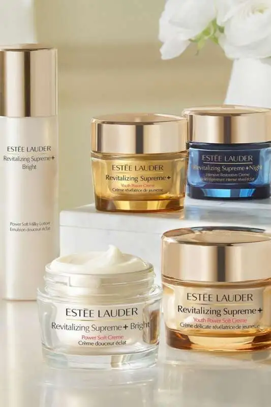 Estée Lauder Revitalizing Supreme Youth Power Soft Nemlendirici Krem 50 ml - Gençlik Dolu ve Yumuşak Cilt İçin Yoğun Nemlendirici Bakım - 6