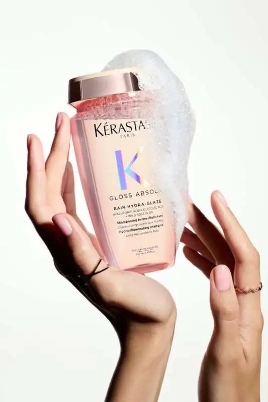 Kerastase Gloss Absolu Elektriklenme Kontrolü & Işıltılı Saçlar İçin Parlaklık Veren Şampuan 250ml - 3